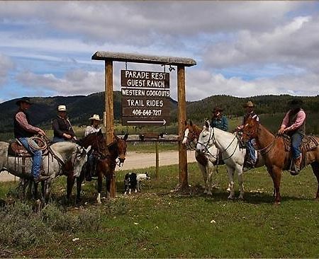 Parade Rest Ranch Hotel West Yellowstone Exterior foto