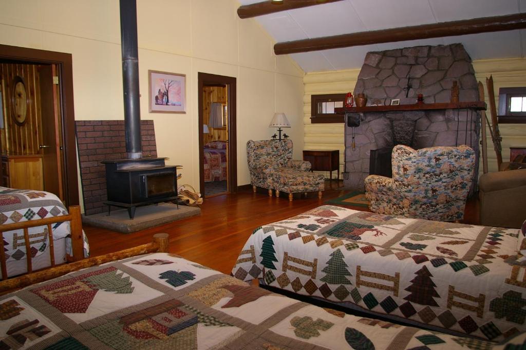 Parade Rest Ranch West Yellowstone Cameră foto