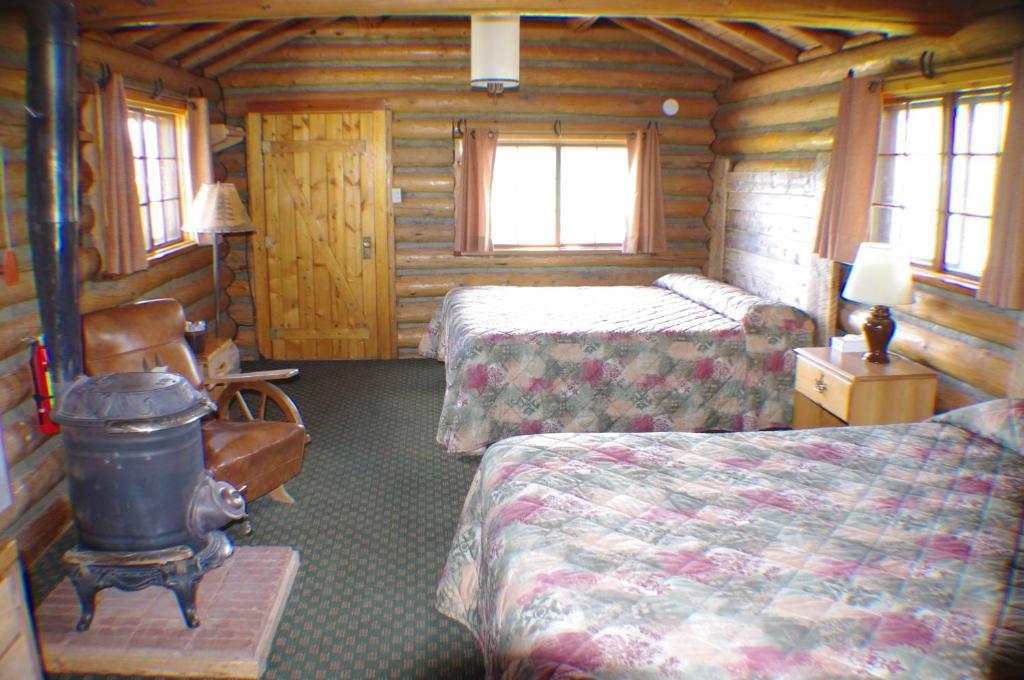 Parade Rest Ranch West Yellowstone Cameră foto